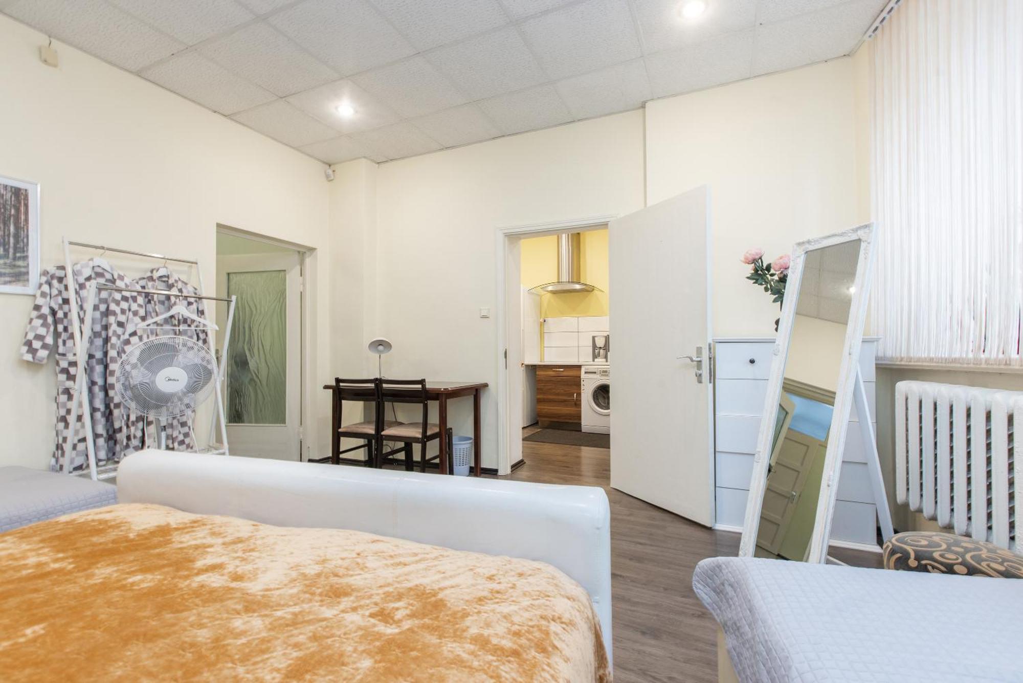 Large Vacation Apartments In The Old Town Рига Экстерьер фото